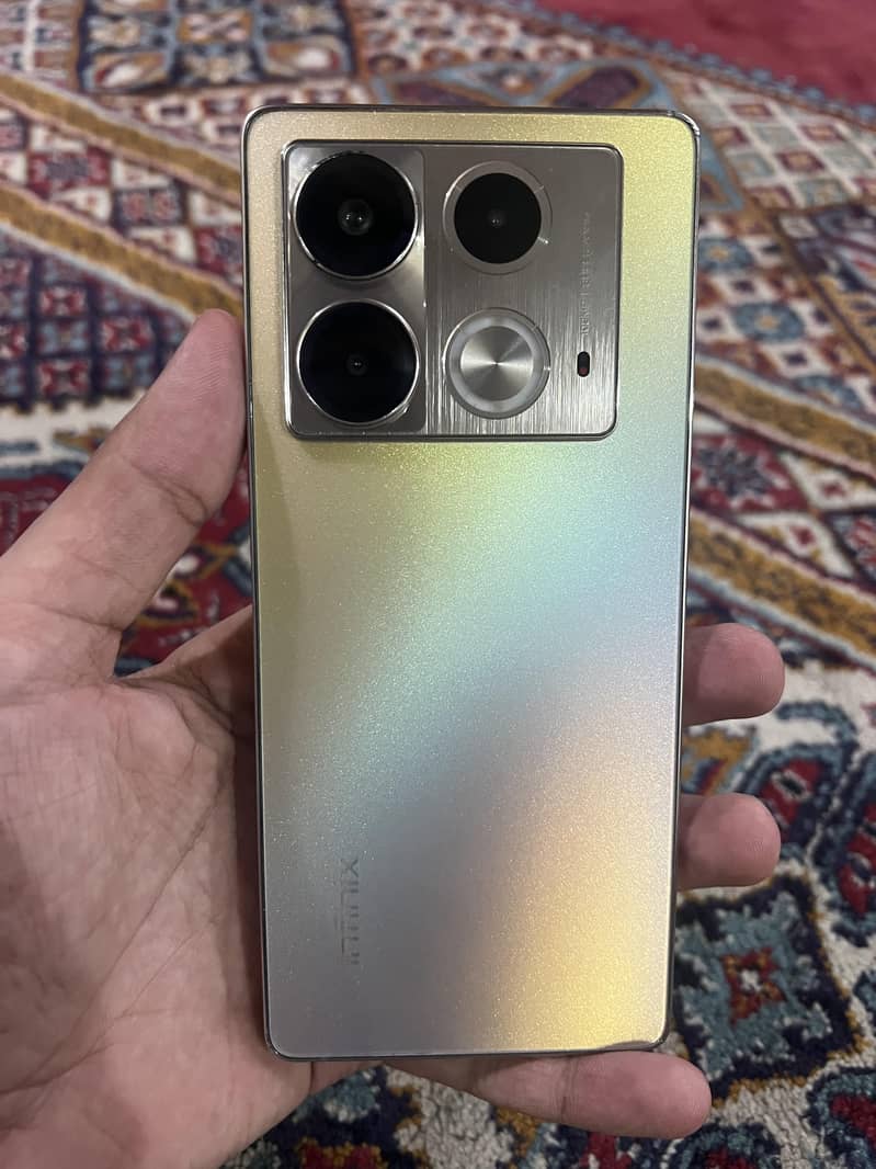 Infinix Note 40 1