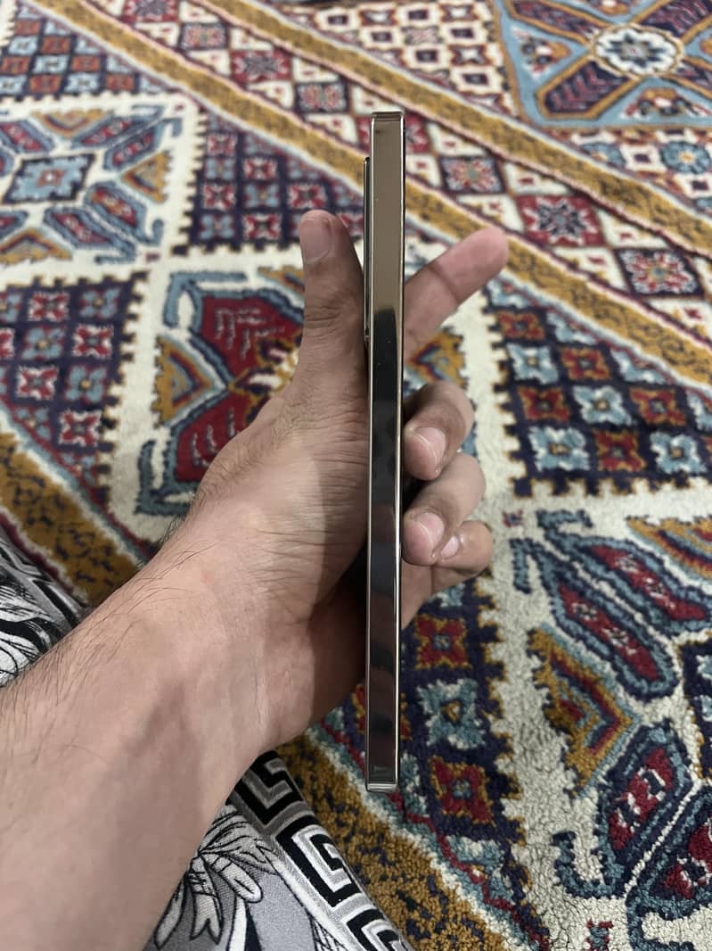Infinix Note 40 6