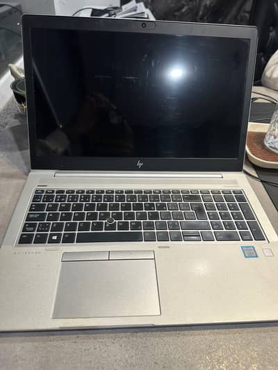 HP ELITE BOOK 85 G6