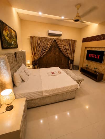 apartment available 03045269089 for hourly nd per day contact us