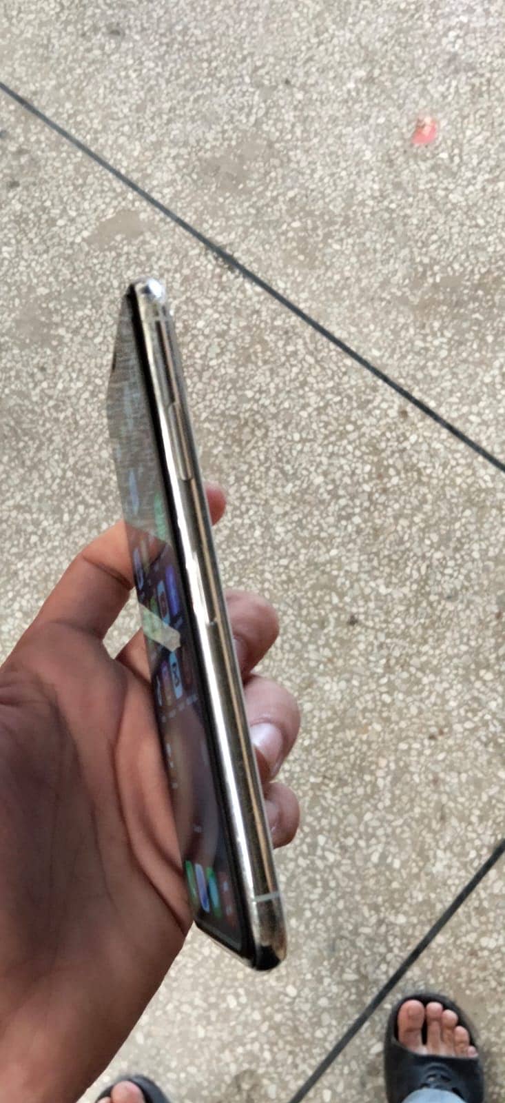 Apple iPhone X 0