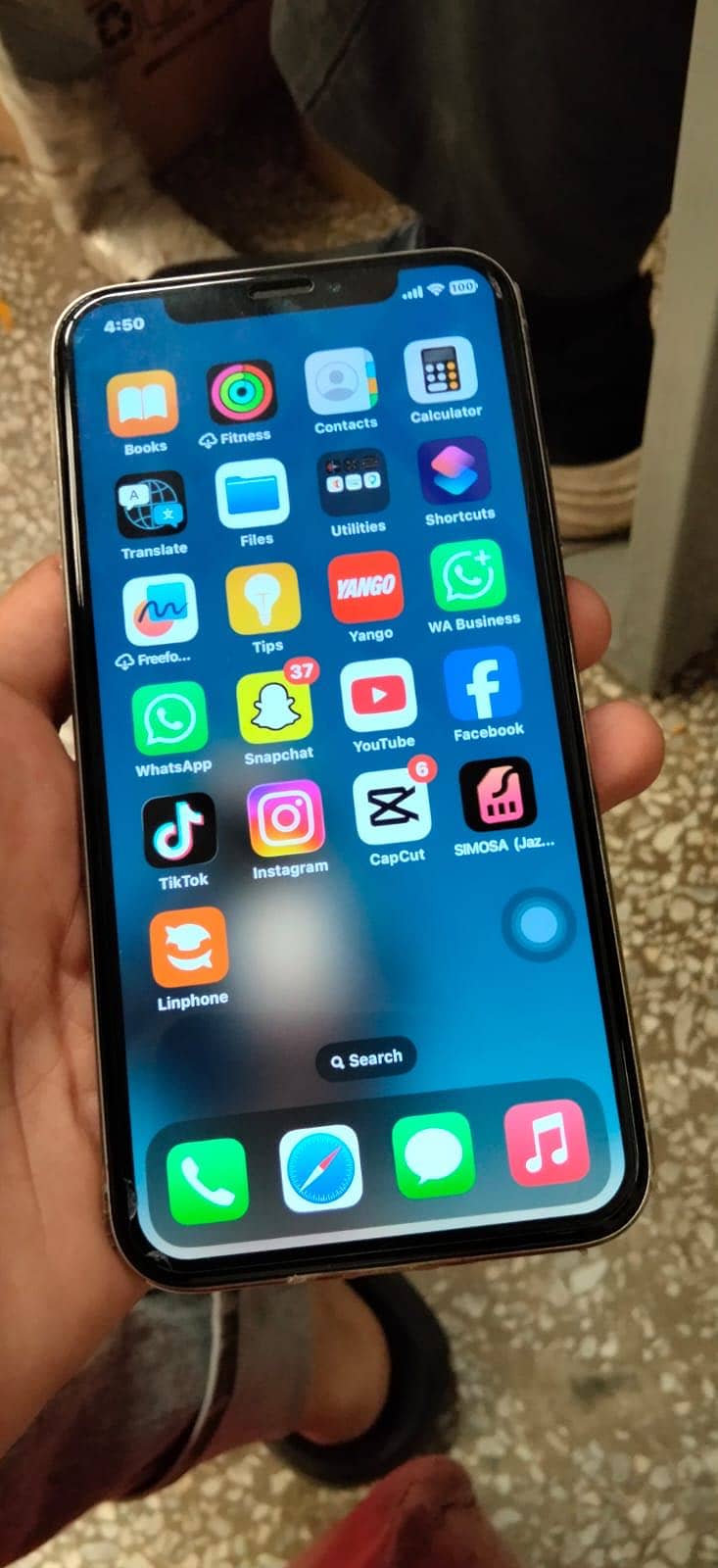 Apple iPhone X 5