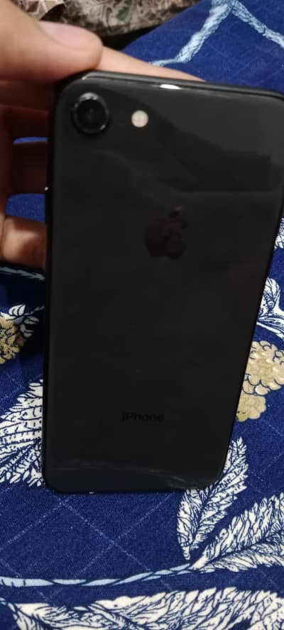 Apple iPhone 8
