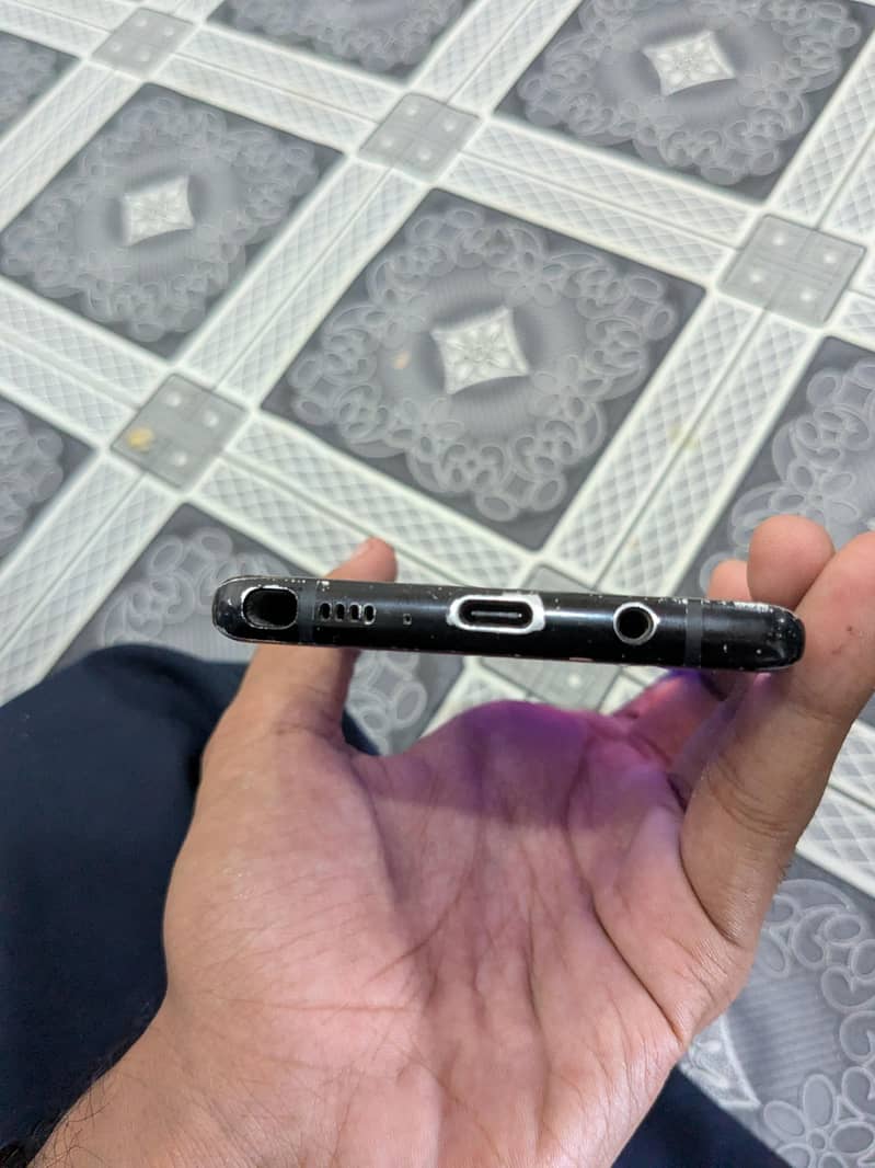 Samsung Mobile Note 8 2