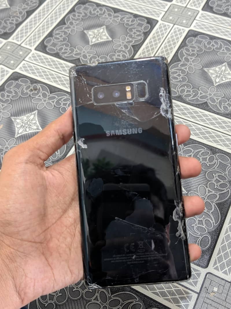 Samsung Mobile Note 8 6