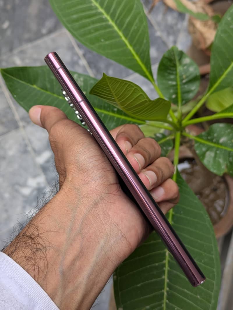 Mobile 1