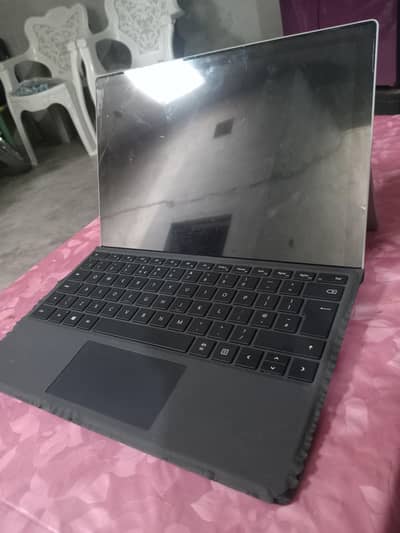Microsoft surface i5 7th gen. 3285859240 whatssap