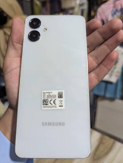 Samsung Mobile A06
