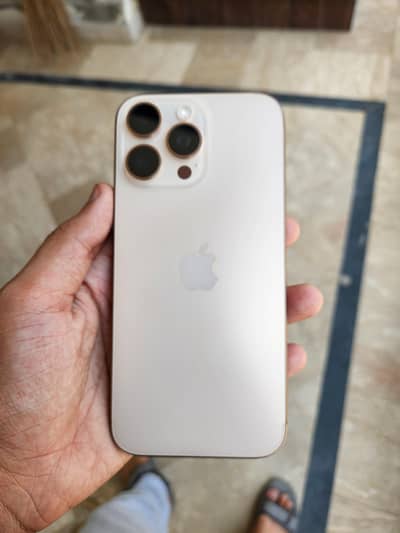 Apple iPhone 16 Pro Max