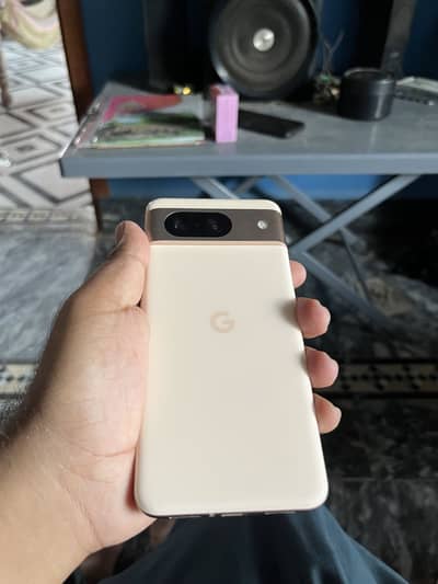 Google Pixel 8