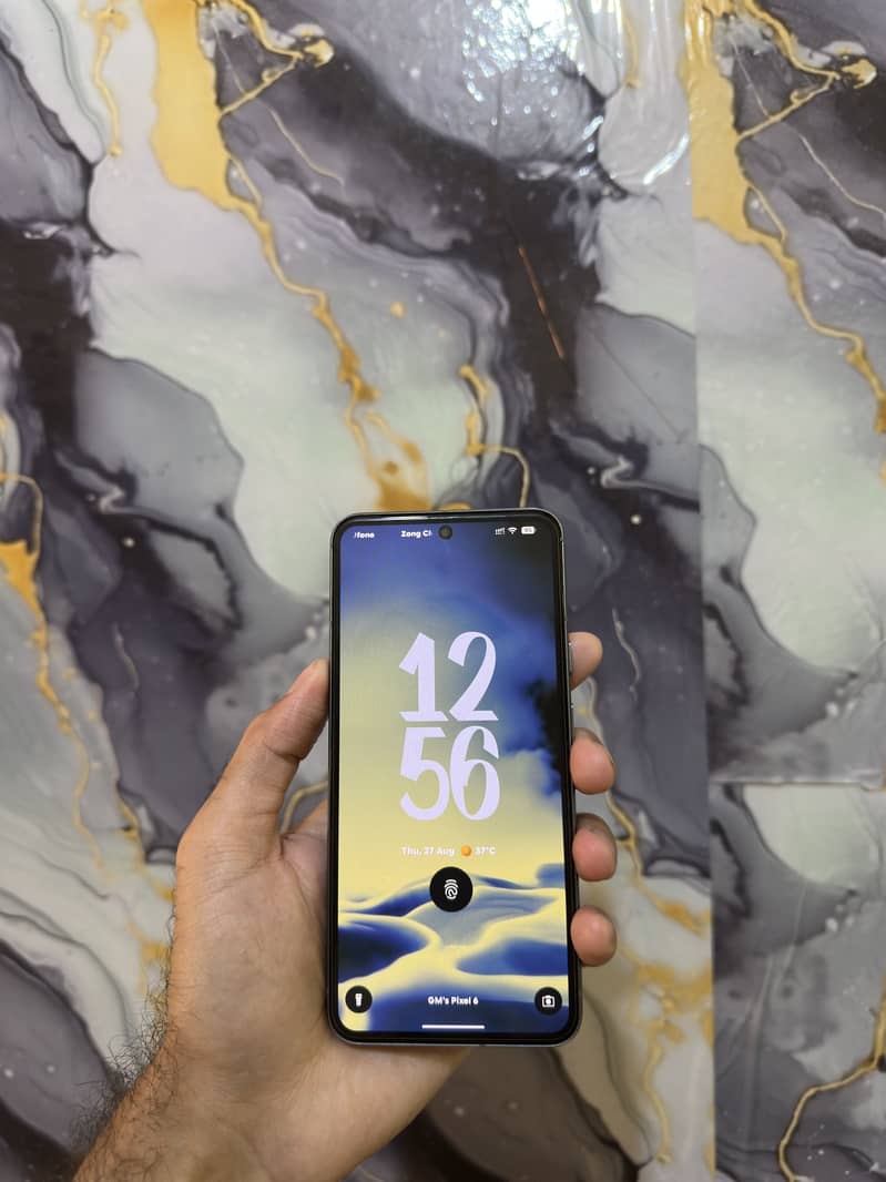 Google Pixel 8 10