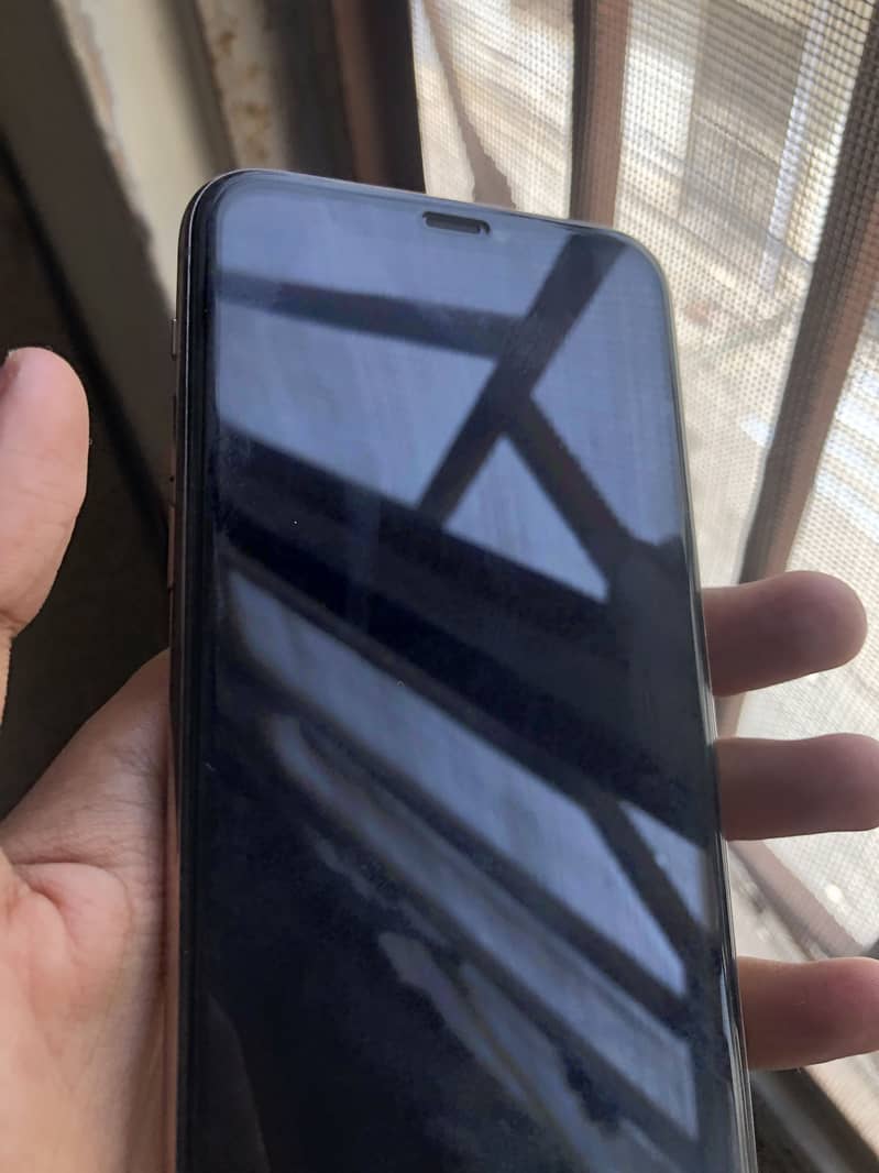 iphone 11 pro 5