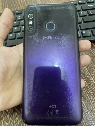 Infinix Hot 8