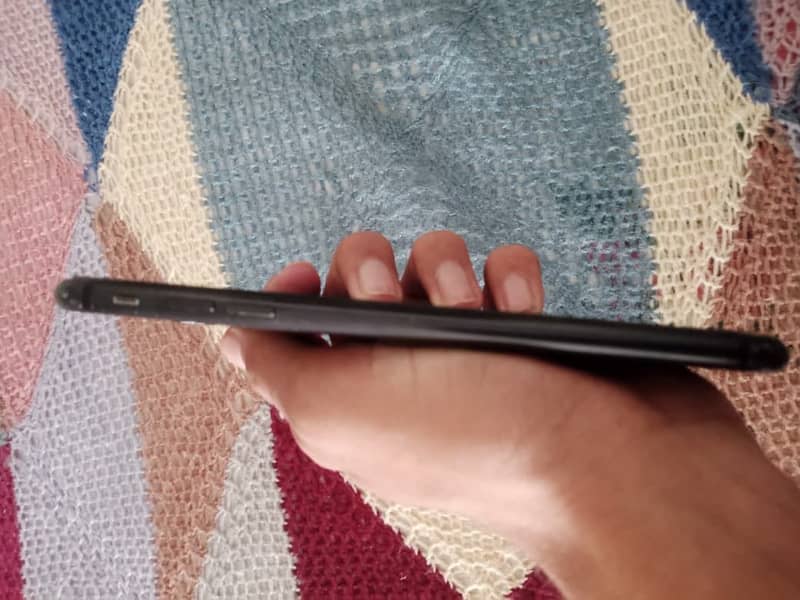Apple iPhone 7 Plus 2