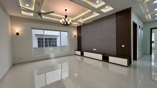 Beautiful house upper portion for rent