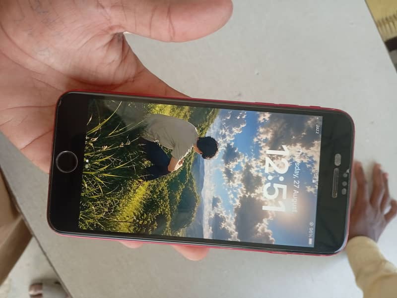Apple iPhone 8 Plus 2