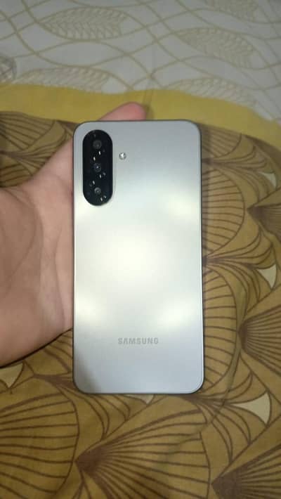 Samsung's  A17 8/256