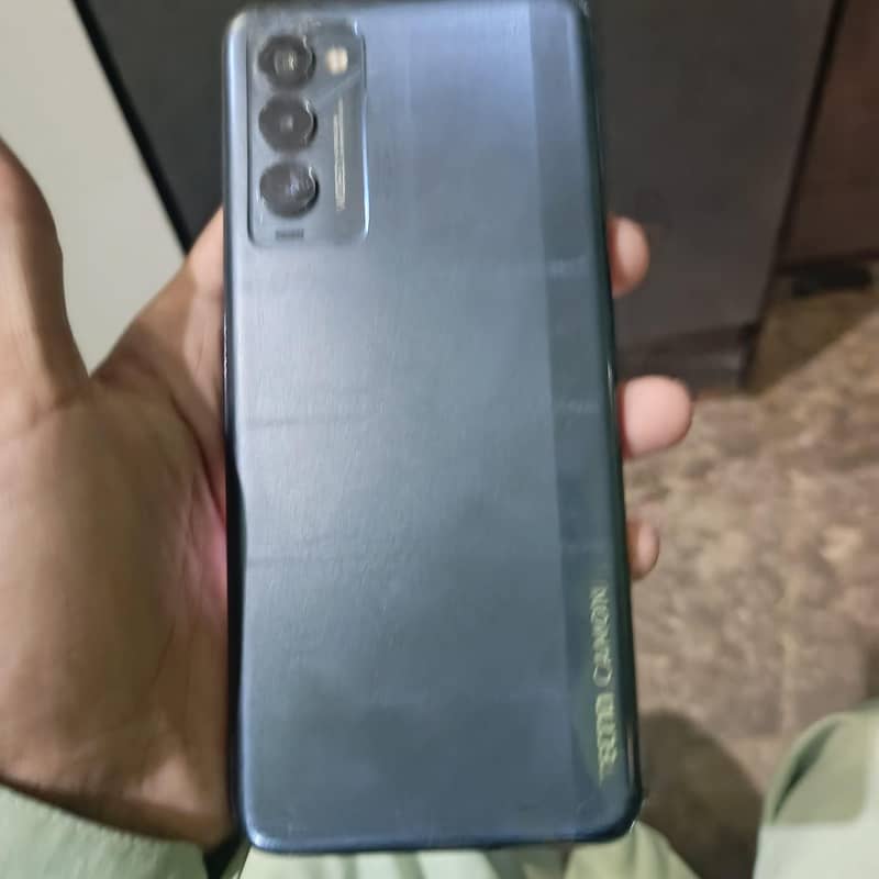 Tecno Camon 18P 5