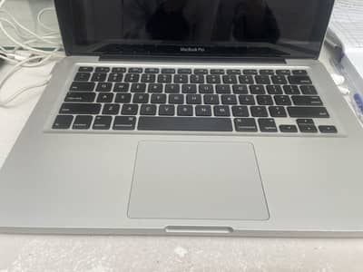 Apple Macbook Core i5 8gb ram with 128gb ssd