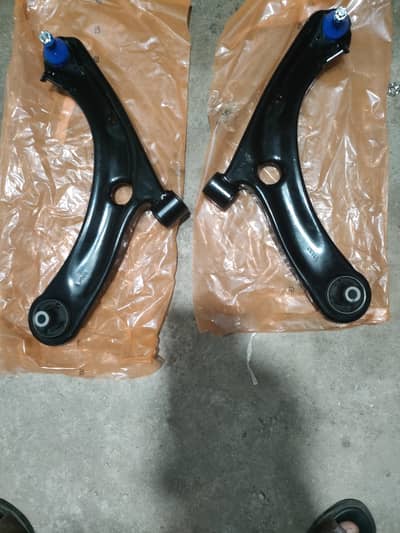 Honda BRV front chimta lower Aram
