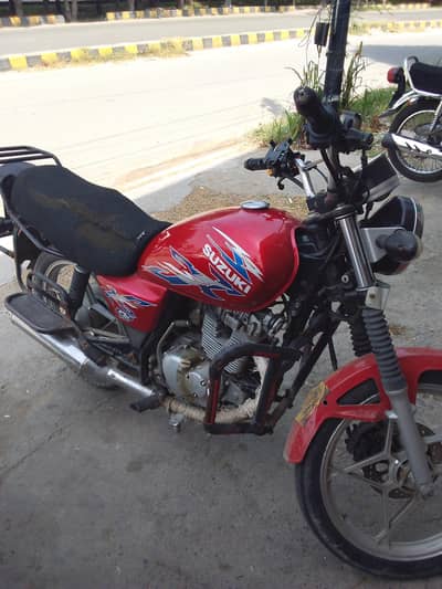 suzuki gs 150 se