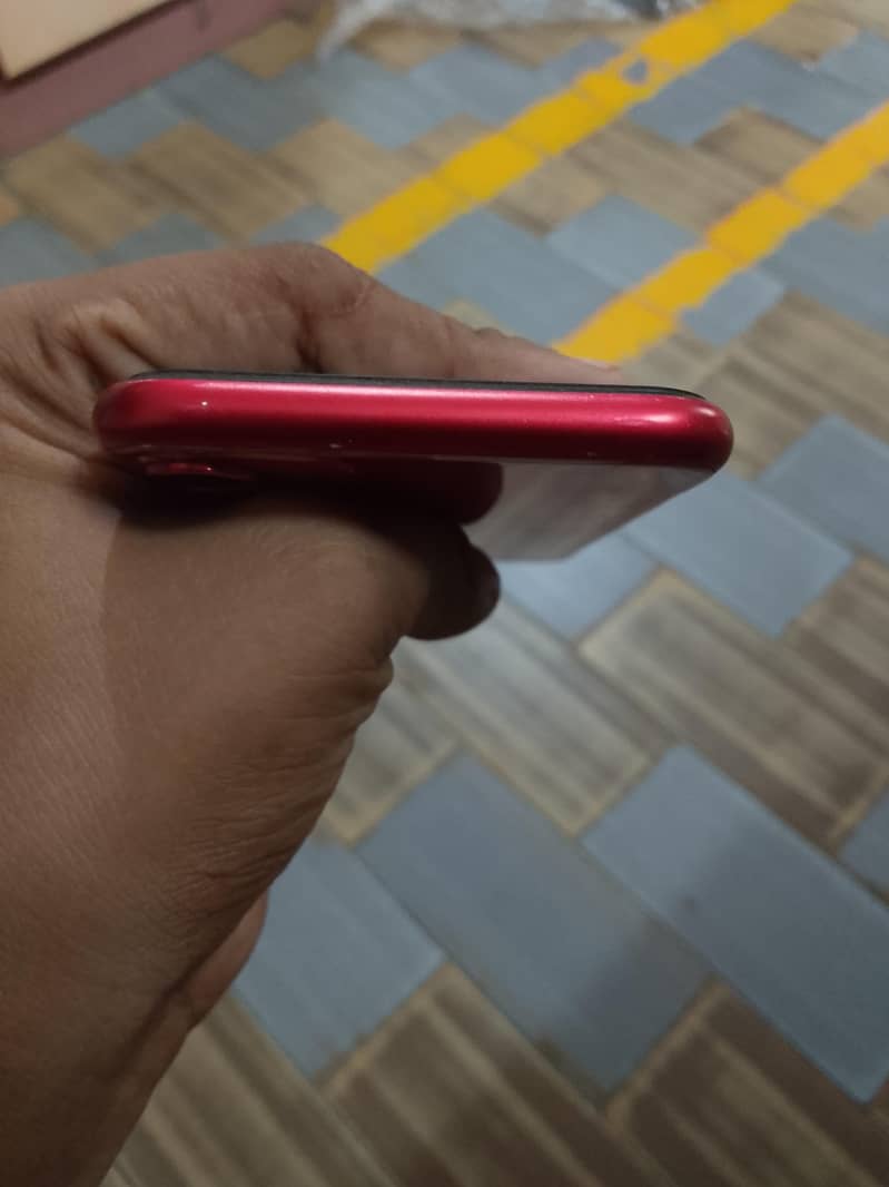 Apple iPhone 11 6