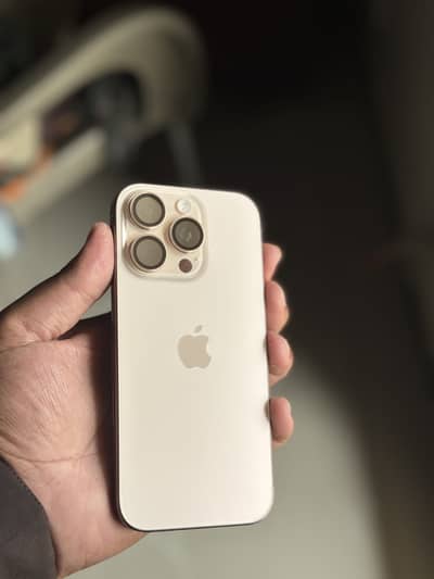 Apple iPhone 16 Pro