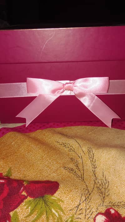 Branded imported makeup box for sale