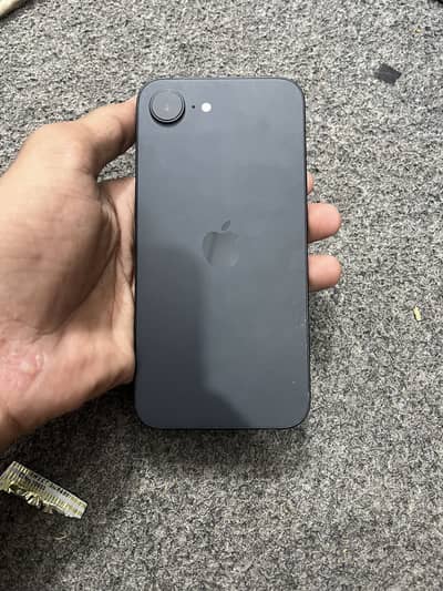 Apple iPhone 16e