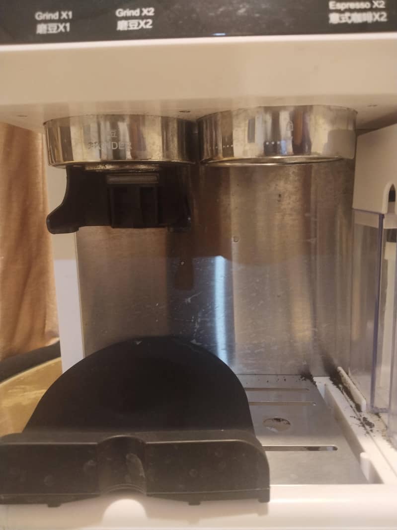 Espresso machine 9