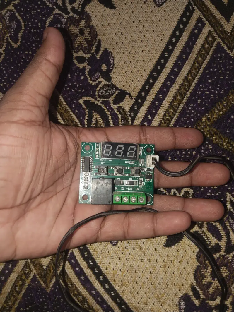 Incubator Brooder Temperature Controller W1209 Available For Sale — photo 2