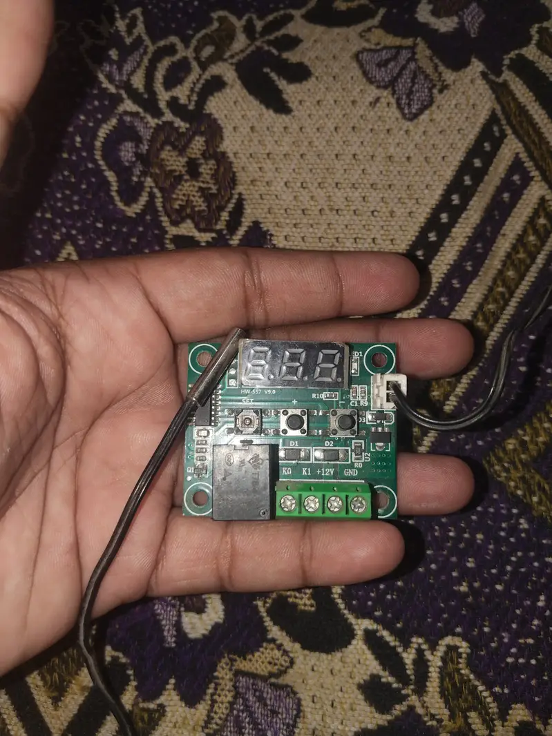 Incubator Brooder Temperature Controller W1209 Available For Sale — photo 3