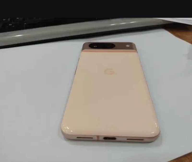 Google Pixel 8 1