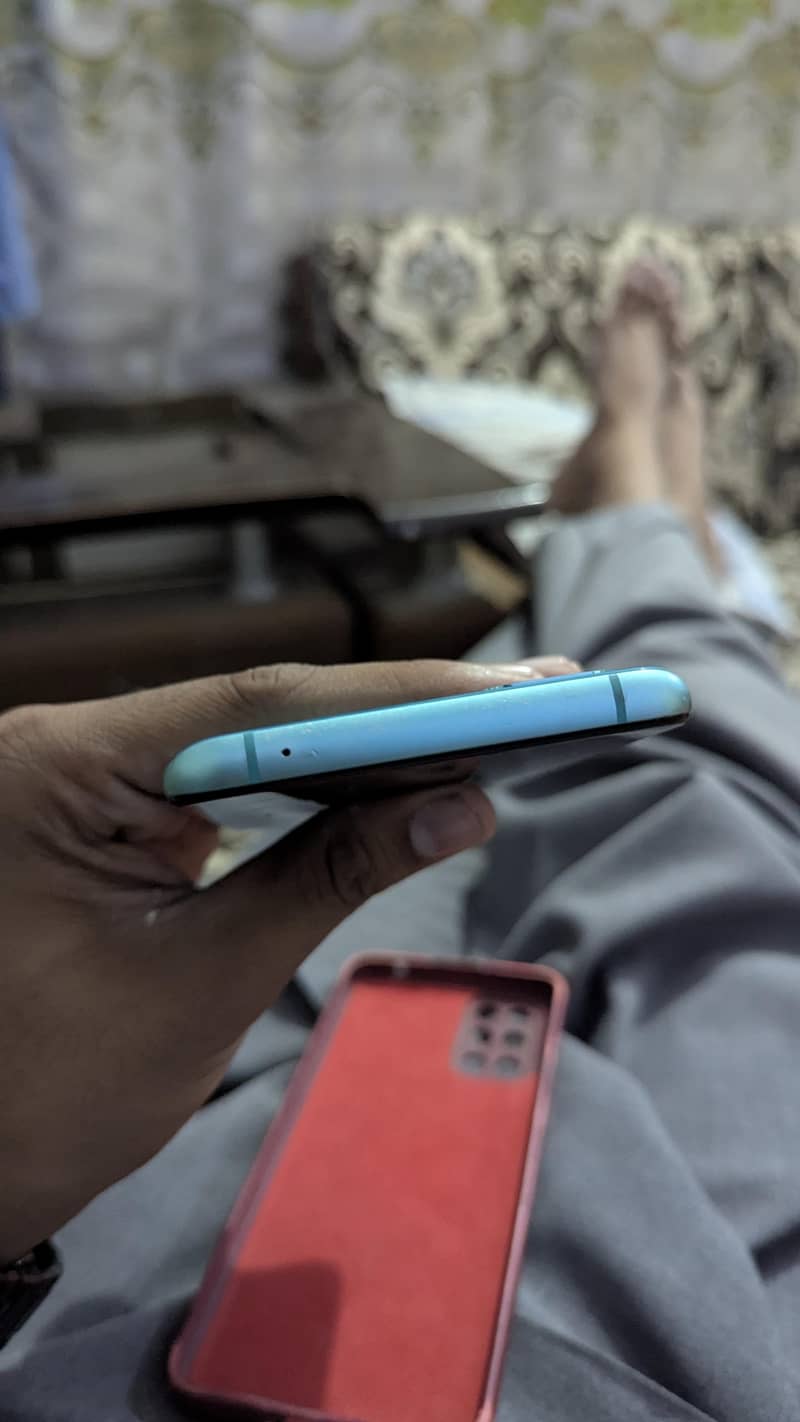 One Plus 8T 0