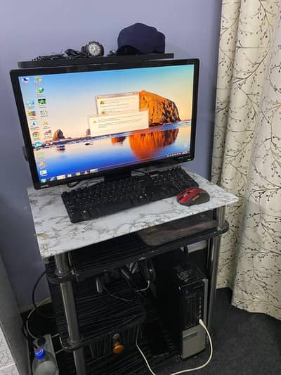Computer system core i3 adm gaming card