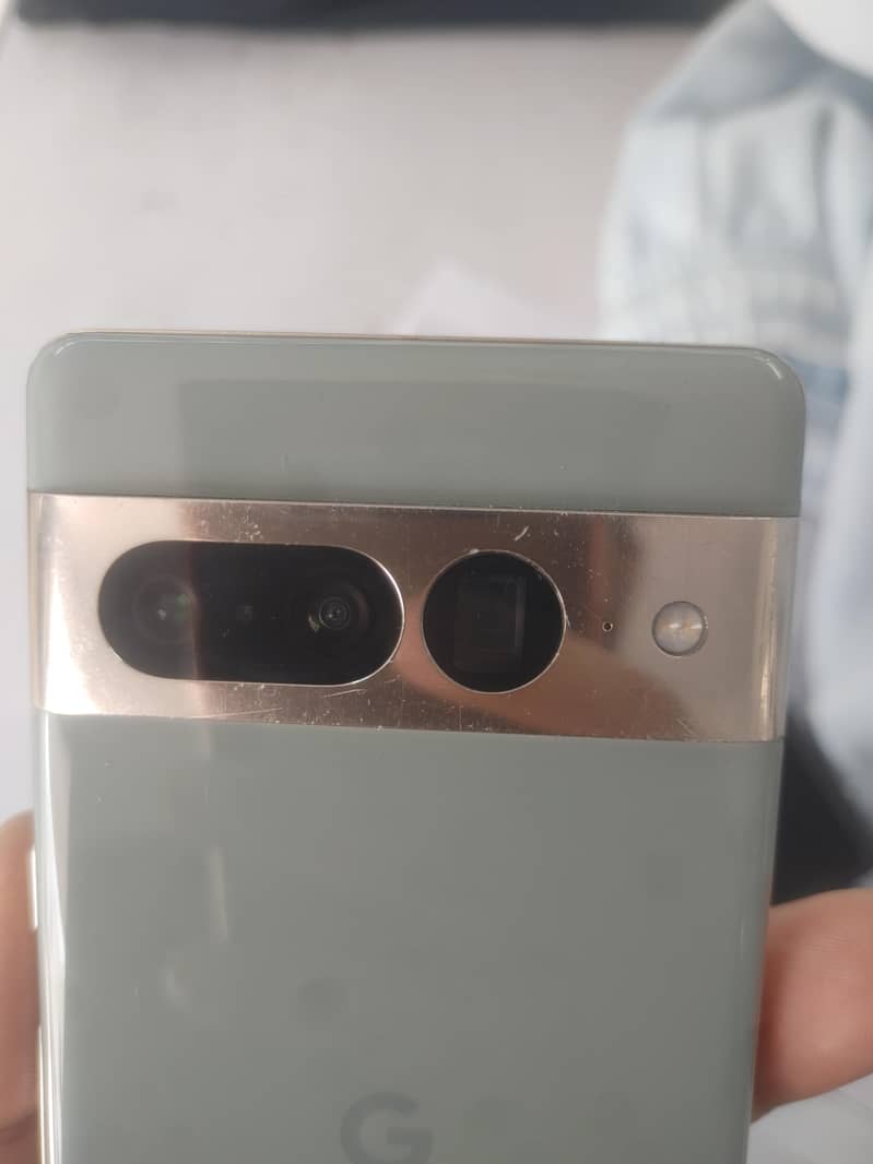 Google Pixel 7 Pro 2