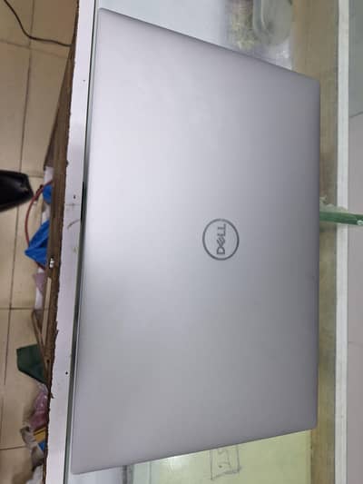 DELL PRECISION 5570 CI7 12th  32ddr5/512/4gb Nvidia