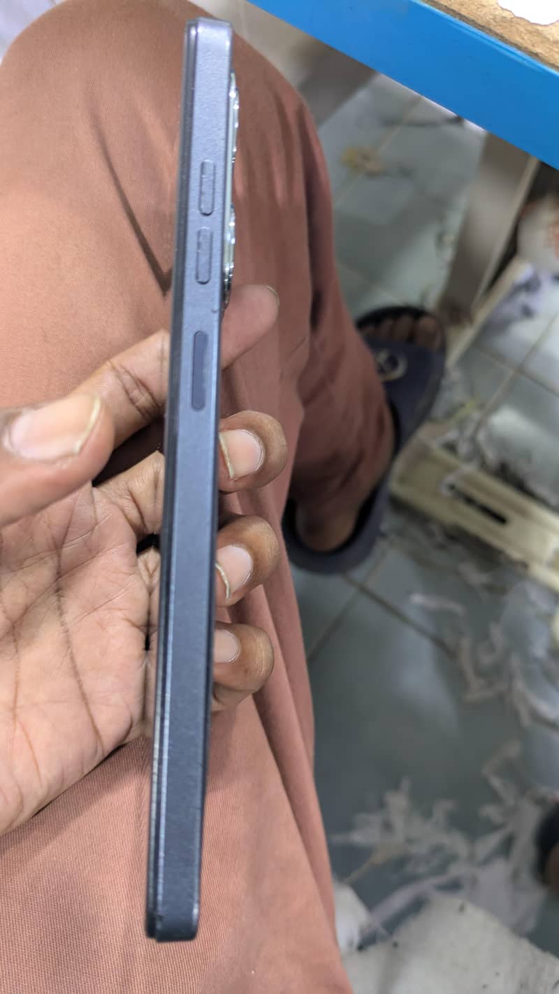 Tecno spark 20 1