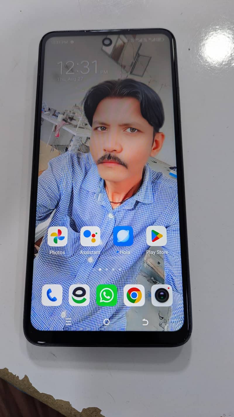 Tecno spark 20 2