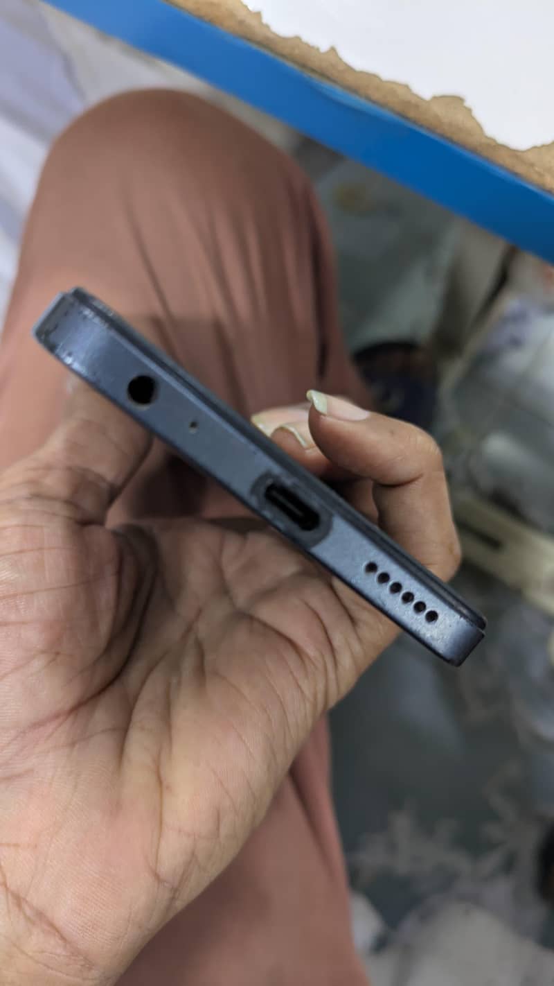 Tecno spark 20 5