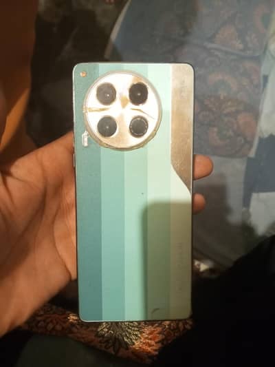Tecno CAMON 30