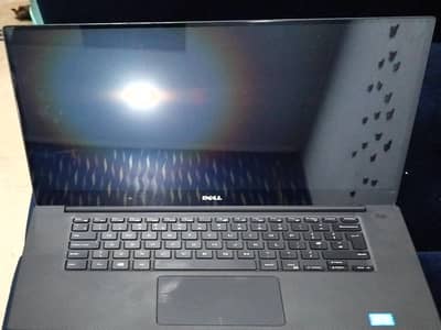 Dell xps 15 9560