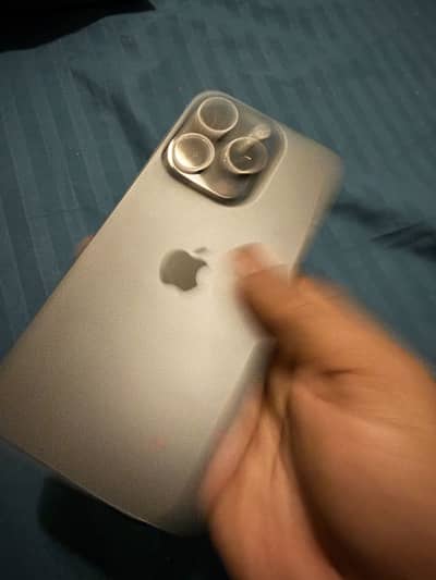 Apple iPhone 15 Pro