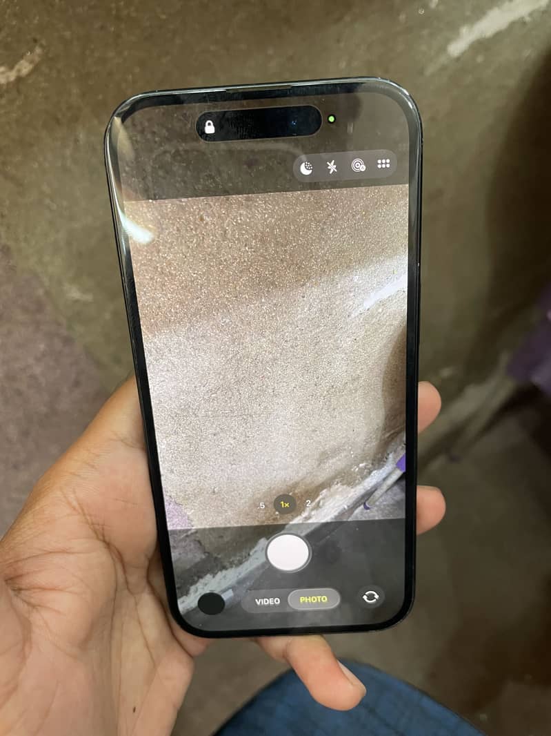 Apple iPhone 15 3