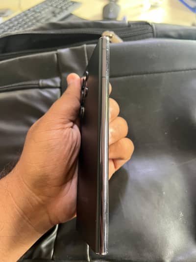 Samsung Mobile S22 Ultra