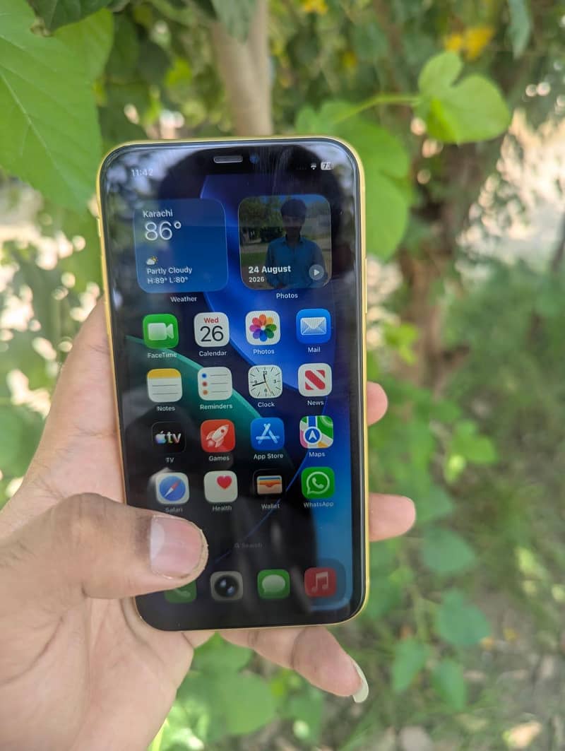 Apple iPhone 11 2