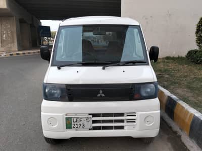 Mitsubishi Minicab Bravo 2015