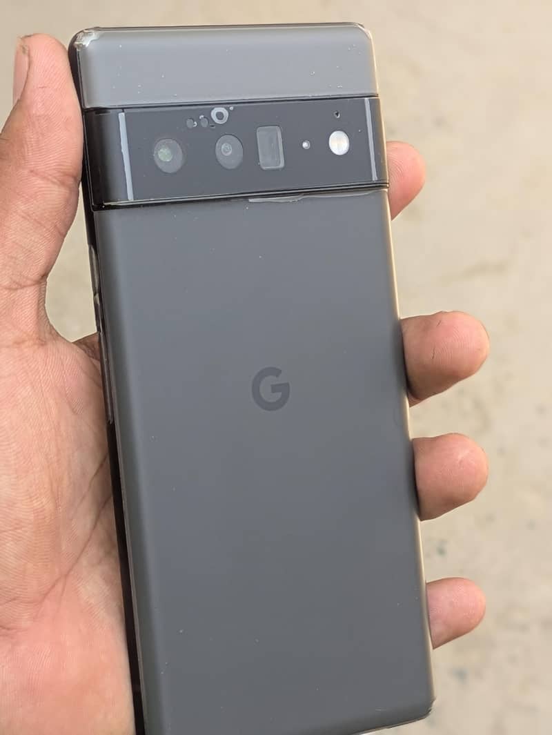 Google Pixel 6 Pro 2