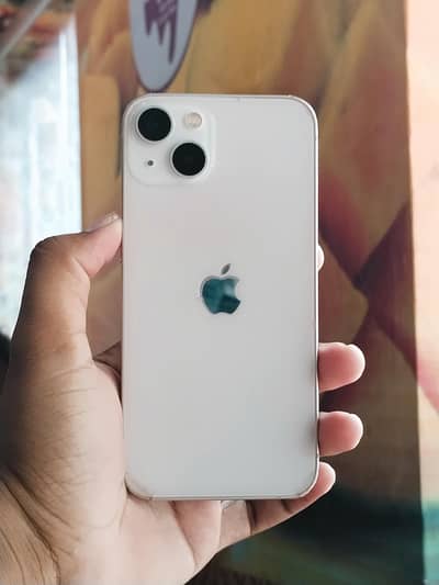 Apple iPhone 13