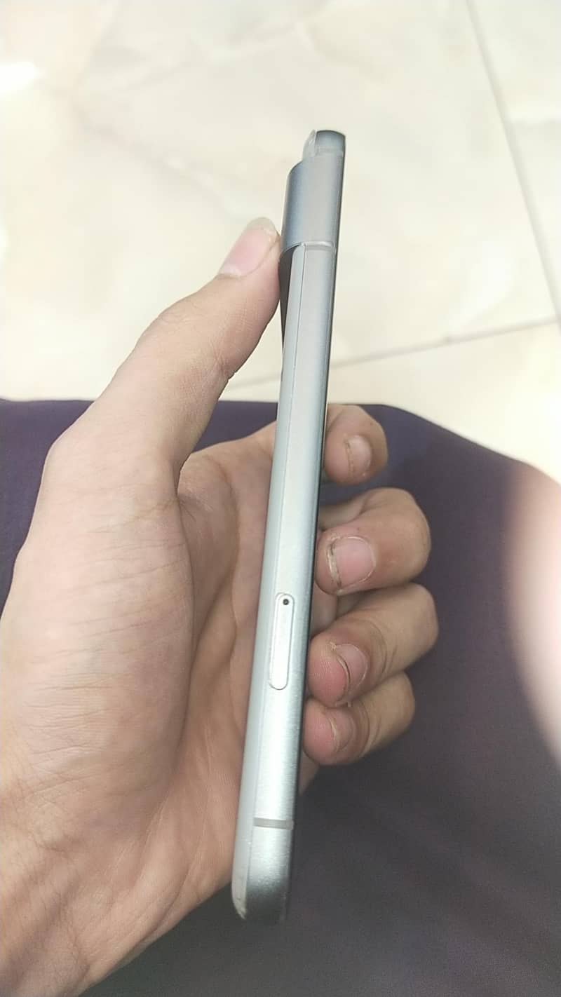 Google Pixel 8 1
